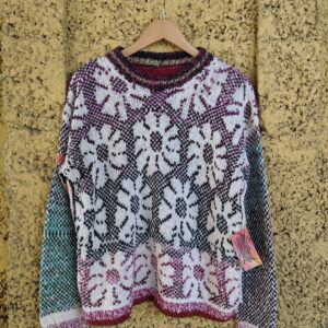 Daisy pullover sweater