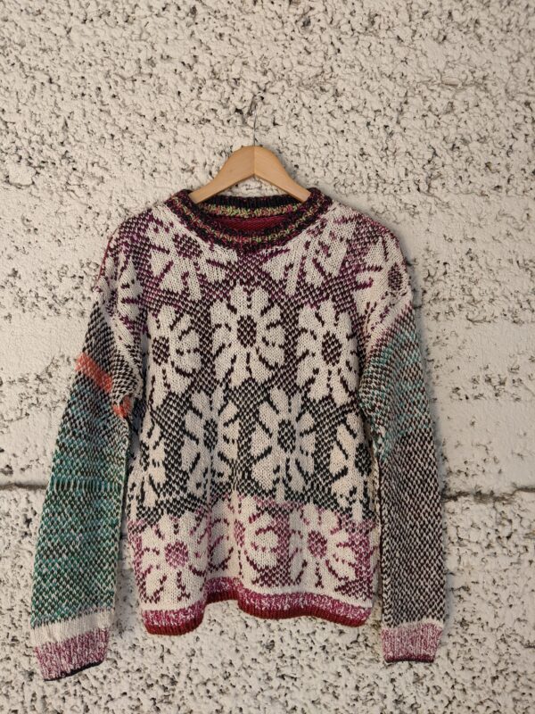 Daisy pullover sweater - Image 6