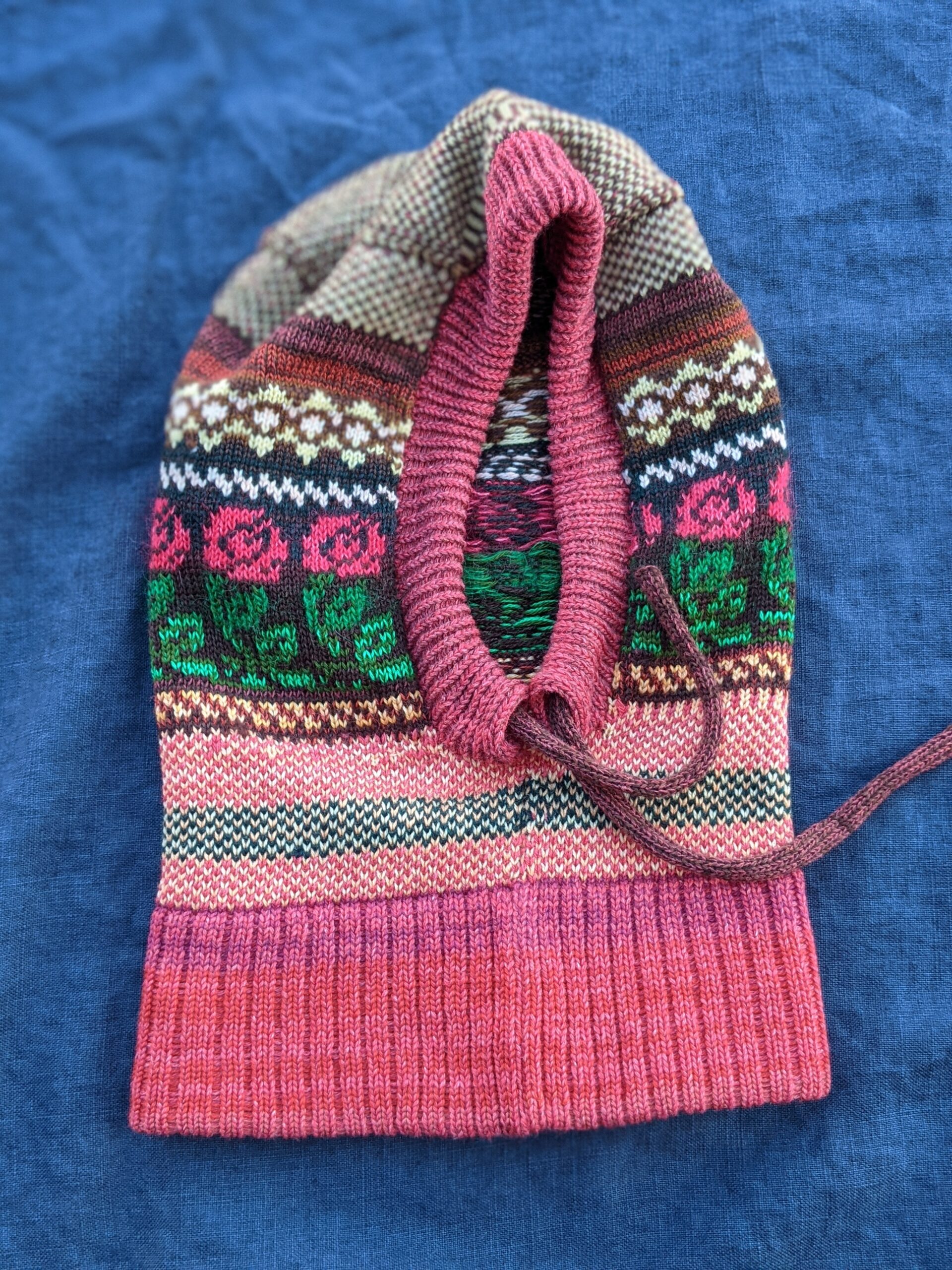 Earth Rose Balaclava - Image 2