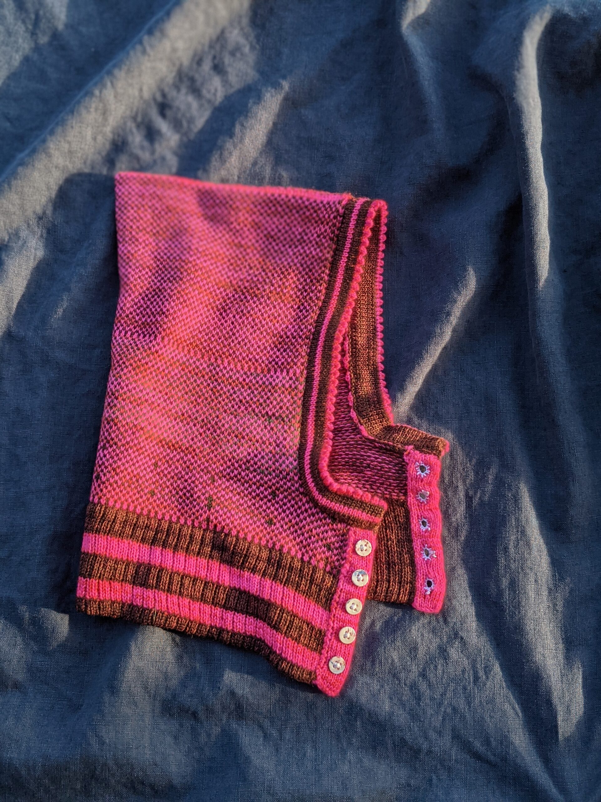 button-up pixie bonnet - Image 2