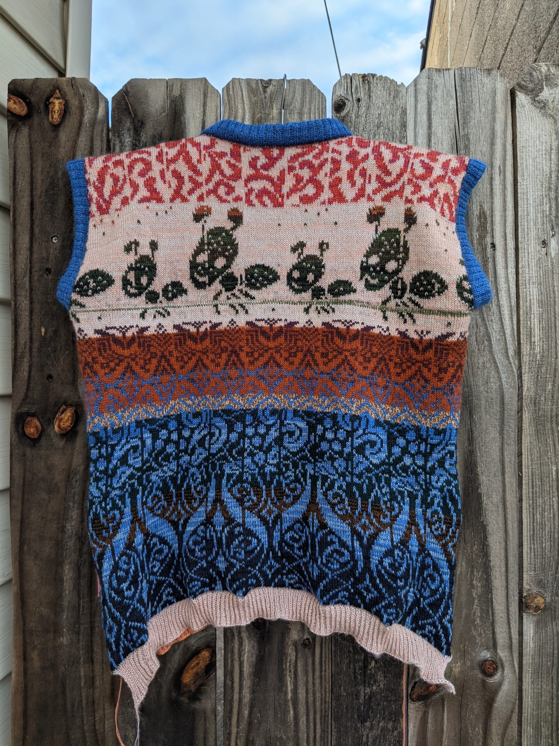 Cacophony sweater vest - Image 2